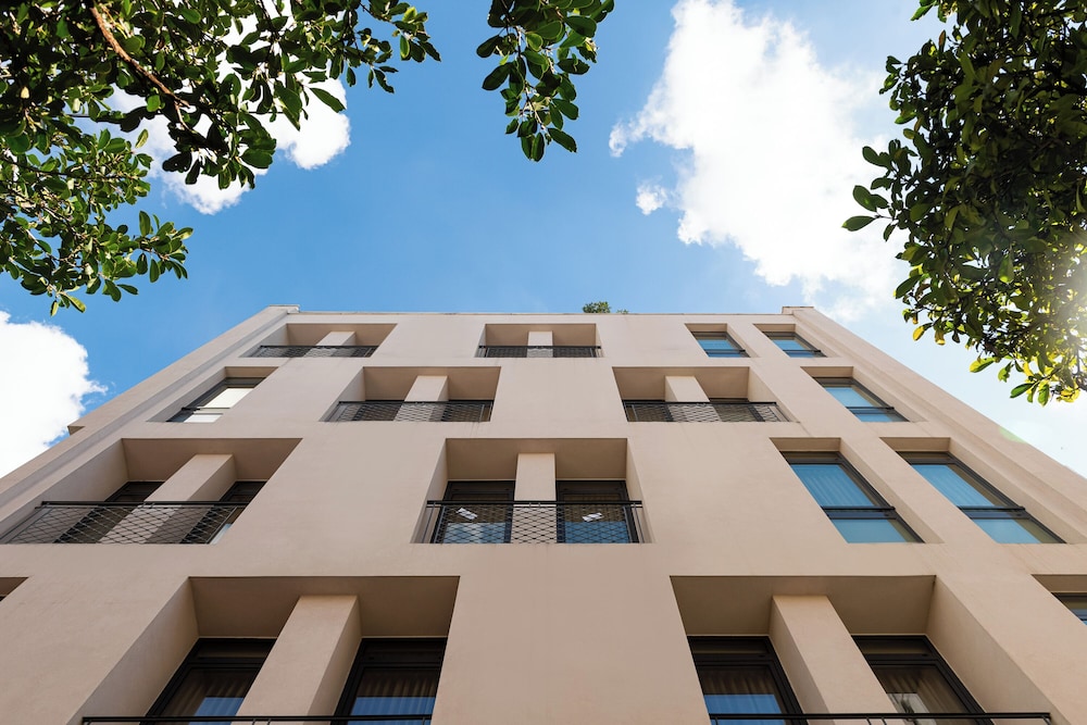 Urban Nest Suites and Apartments in ATHENS