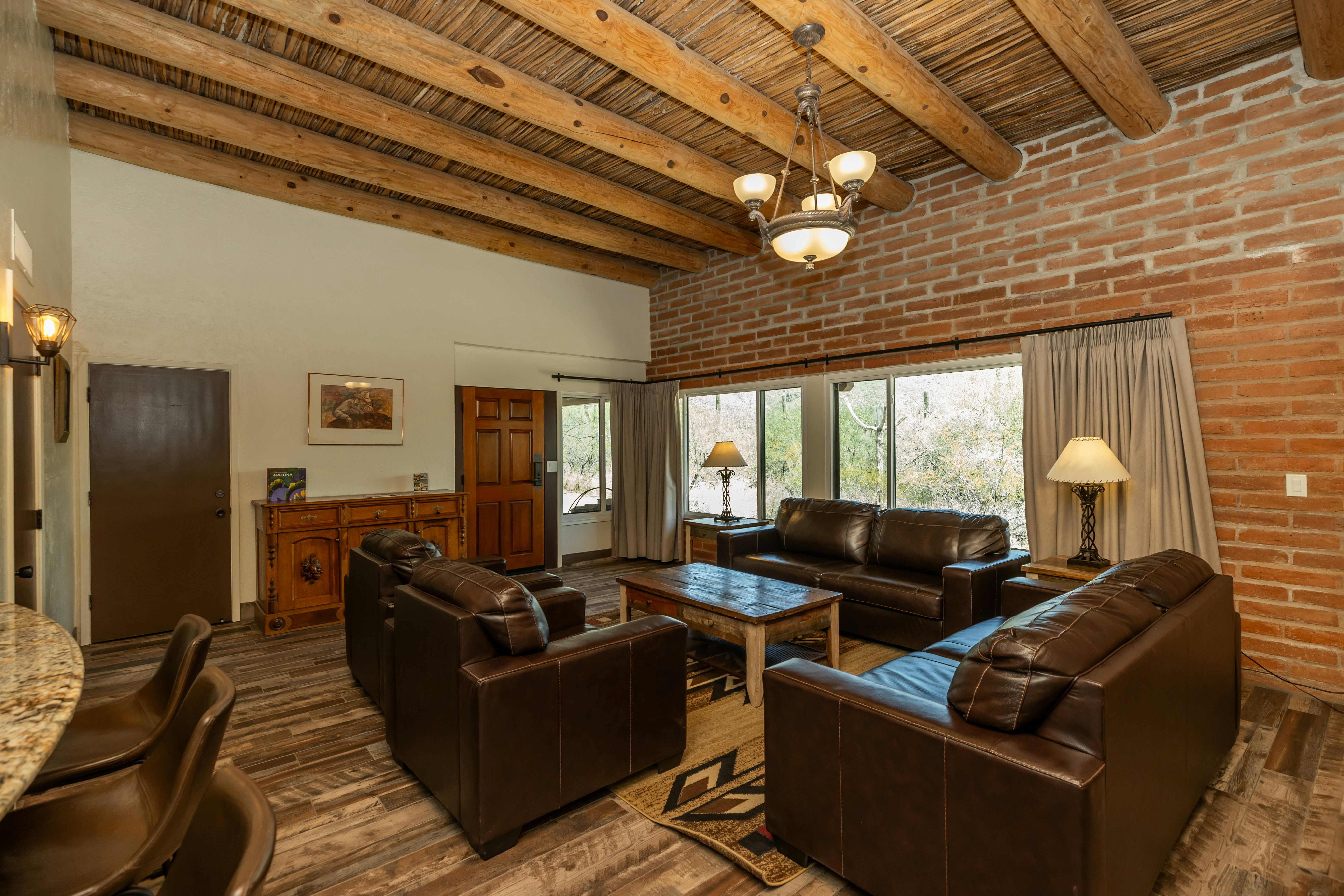 Tanque Verde Ranch 54/76