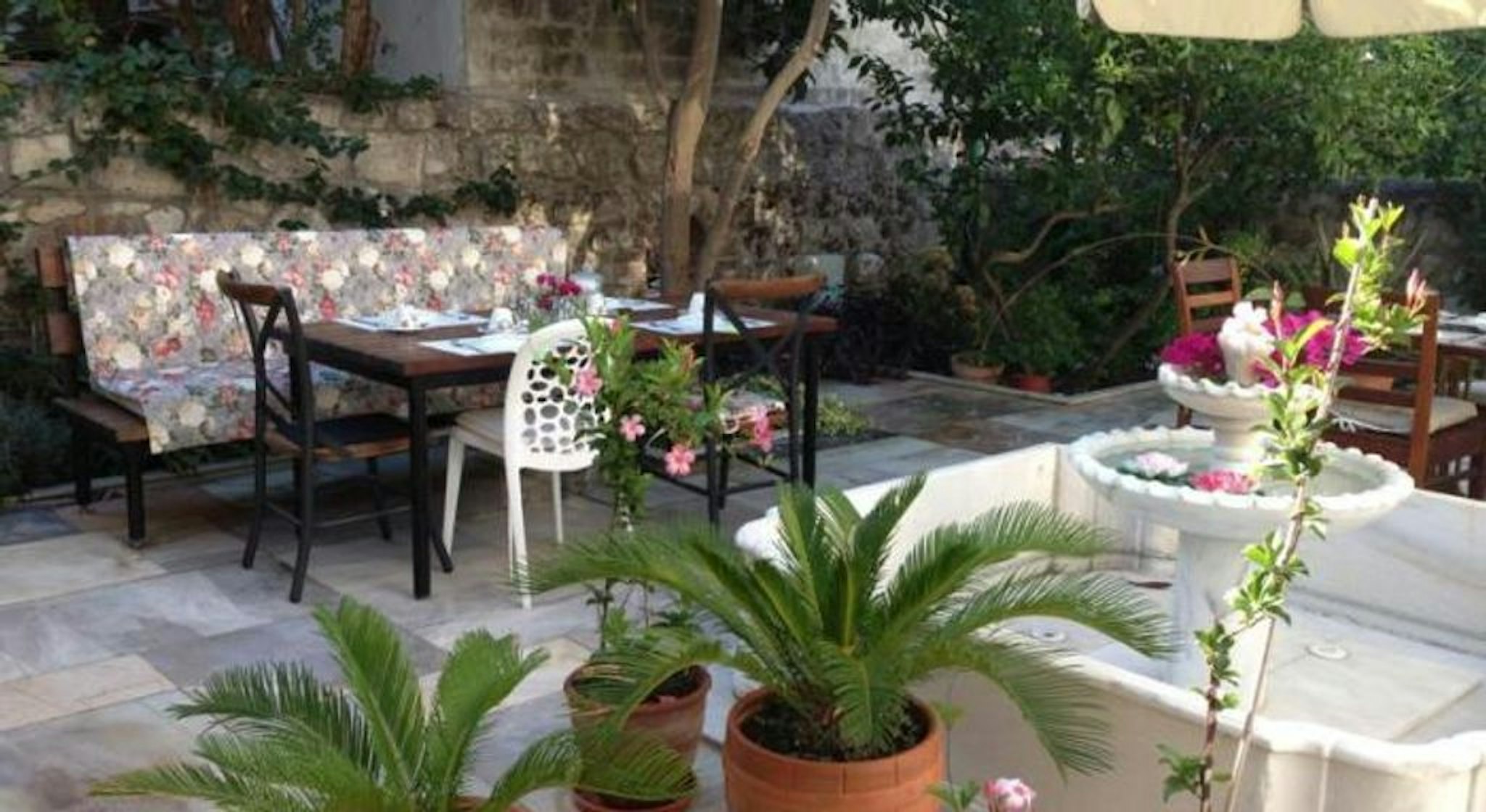 Alacati Kostem Hotel 13/29