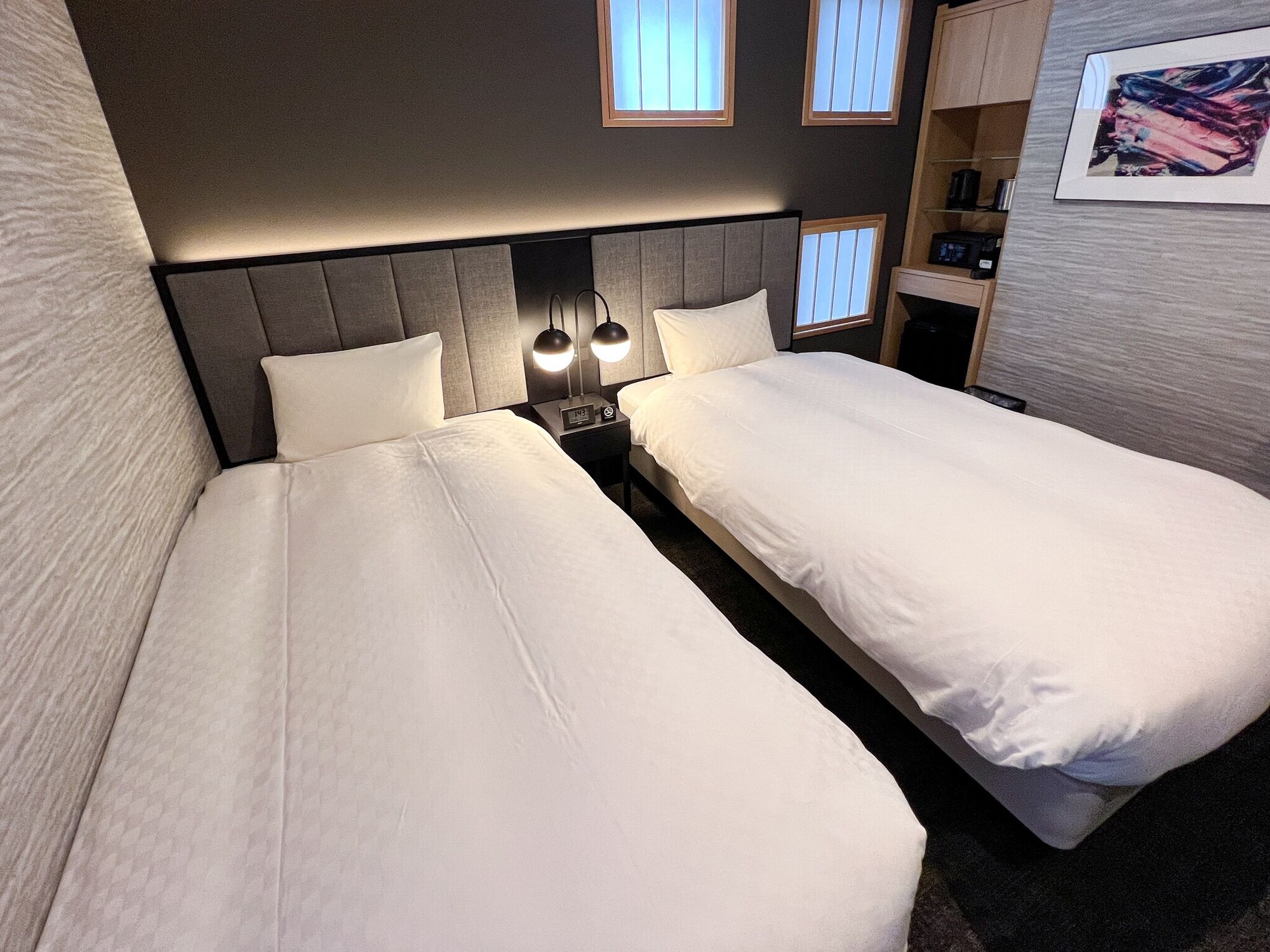 STANDARD, TWIN BEDS