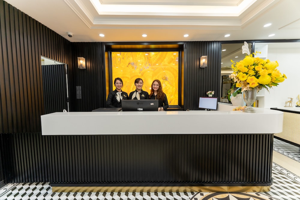 Kin Hotel Ly Tu Trong 7/49