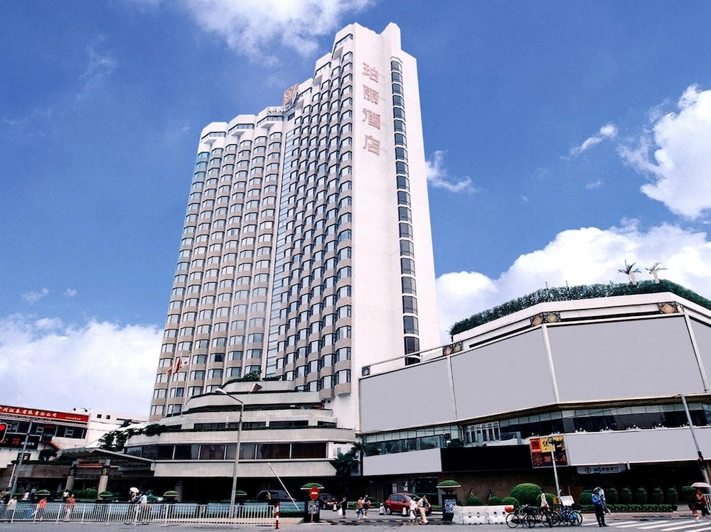 Rosedale Hotel And Suites 3/38