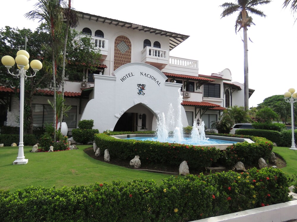 Gran Hotel Nacional 45/50