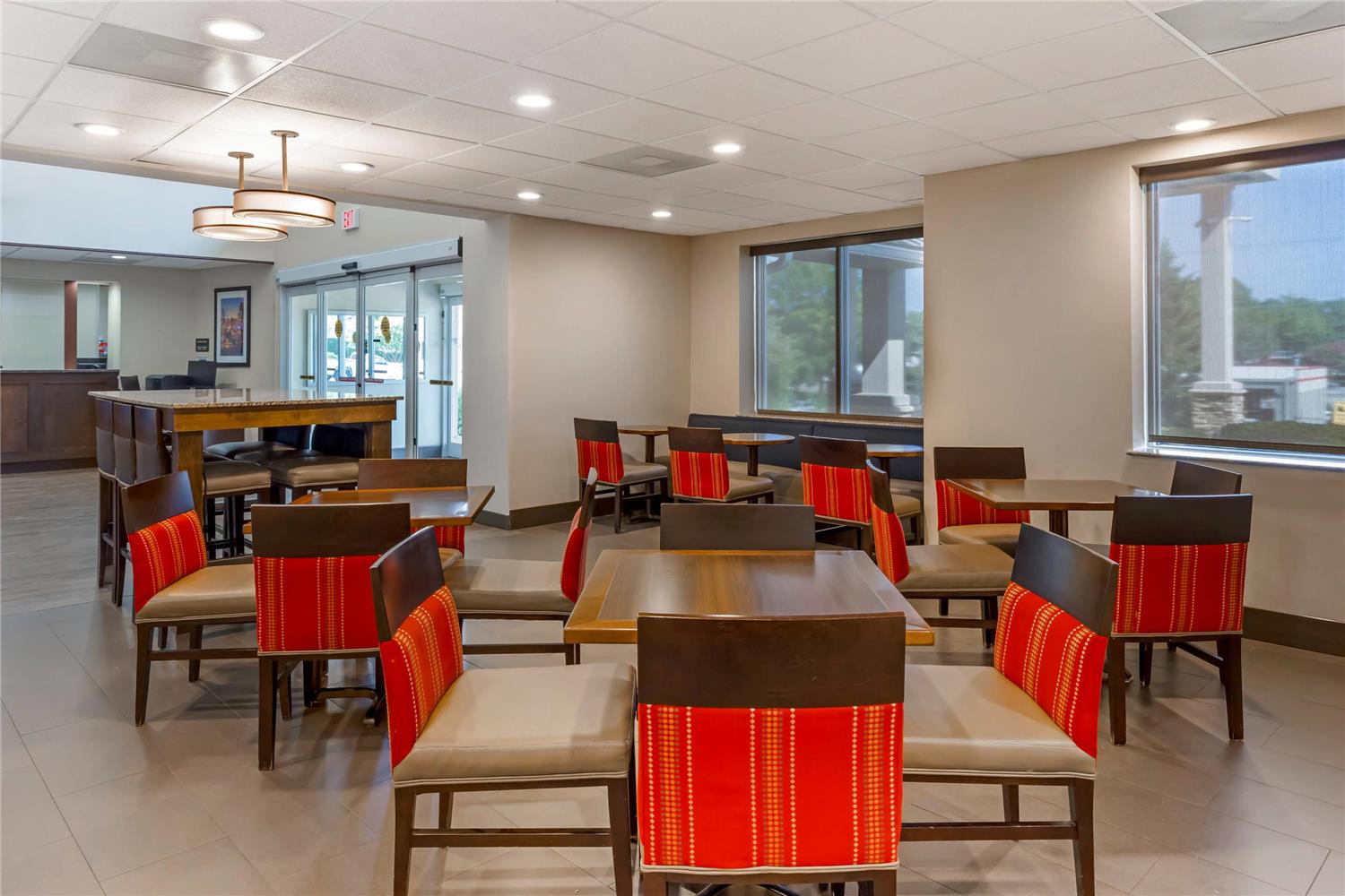 Comfort Suites Raleigh Walnut Creek 27/31