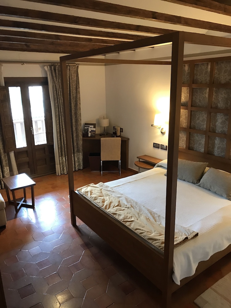 Parador de Toledo 6/50