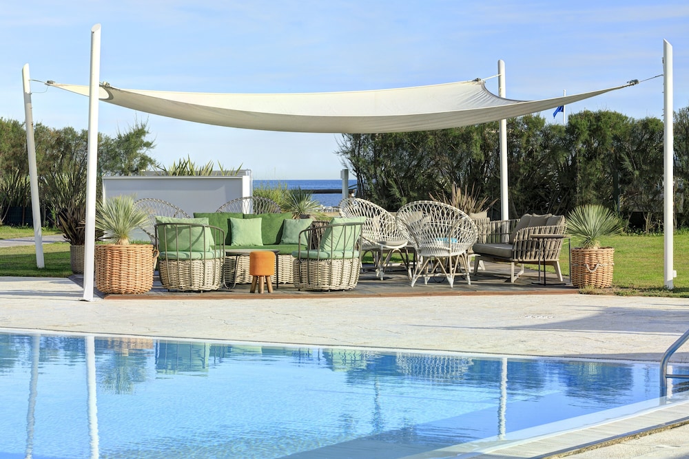 Adriatic Palace Hotel 40/65