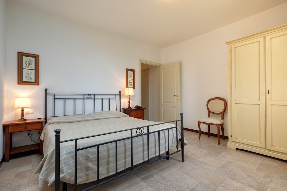 Superior, Studio, 1 Double and 1 Single Bed, Terrace
