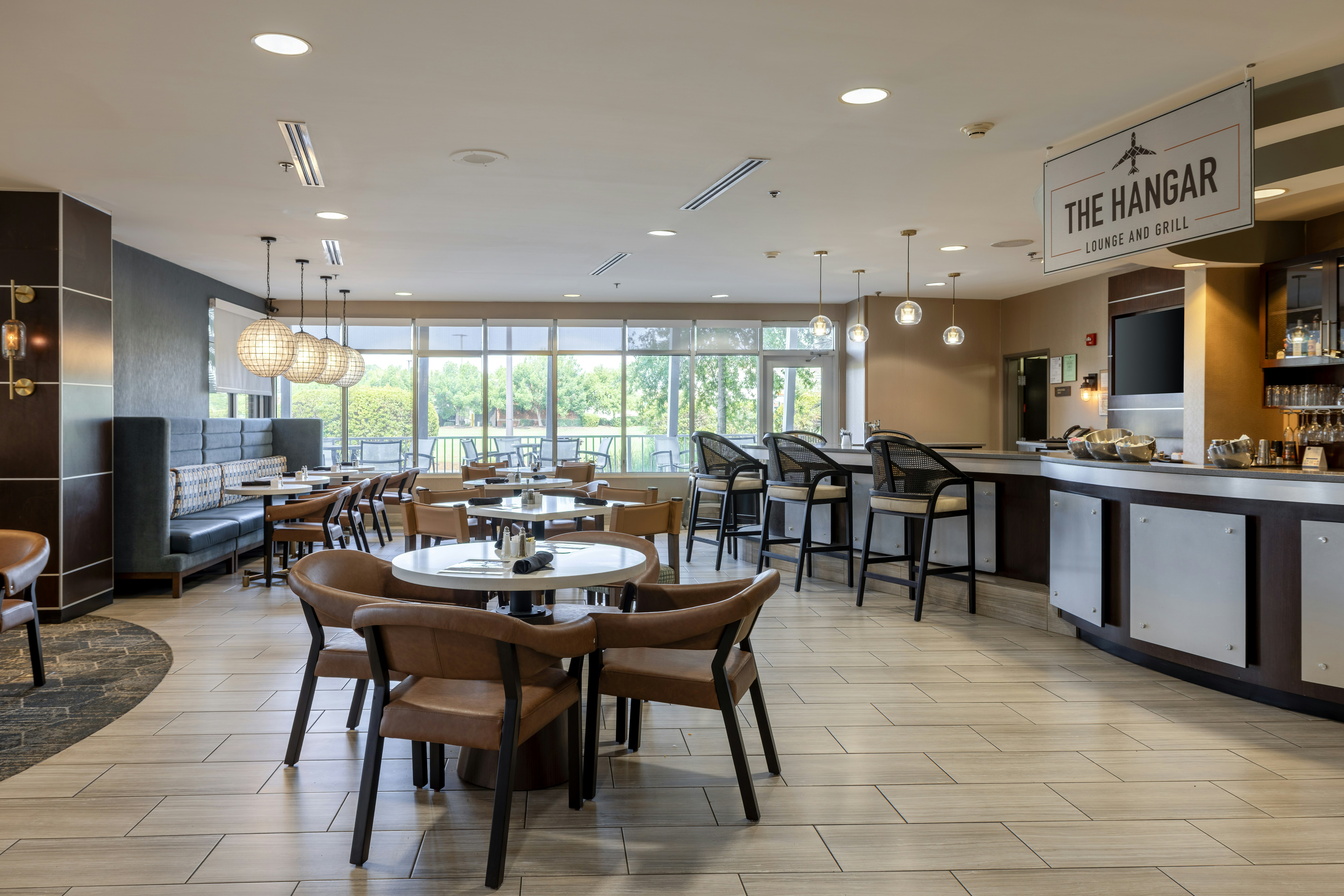 DoubleTree by Hilton Hotel Savannah Airport 52/68