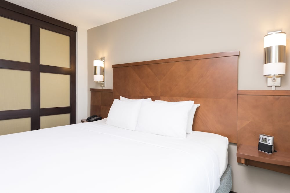 Hyatt Place Lexington 10/59