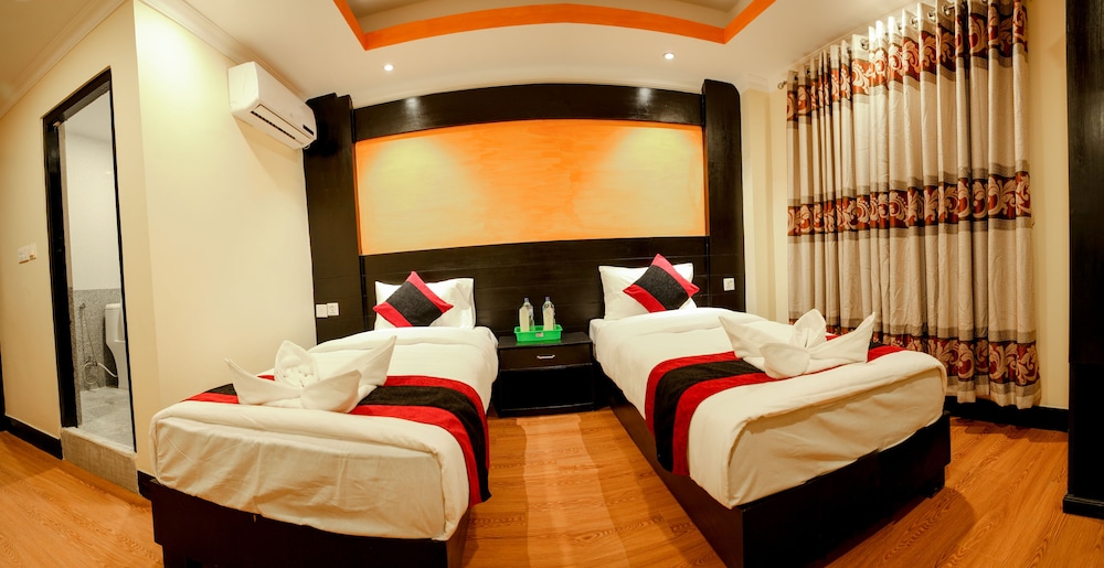 Kathmandu Regency Hotel 36/59