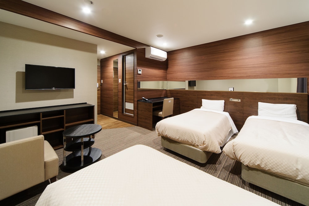 Osaka Fujiya Hotel 32/53