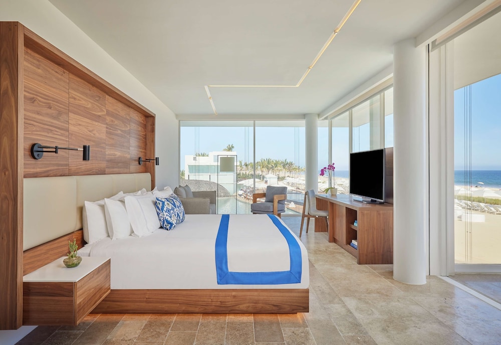 3 Bedrooms, Suite, Villa, 2 Double Beds, 2 King Beds, Ocean Front