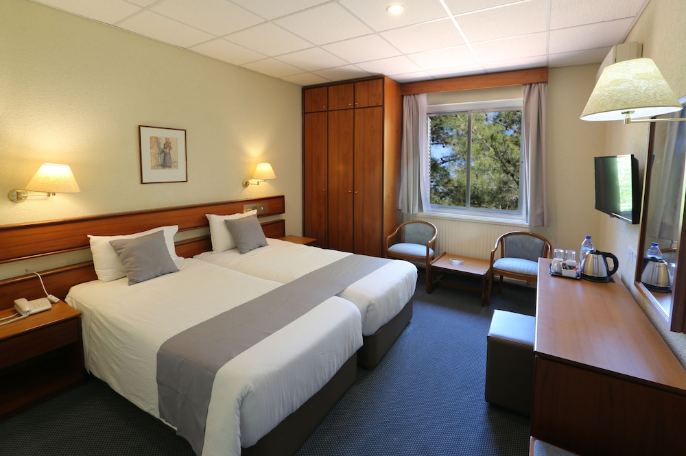 Forest Park Hotel 13/65
