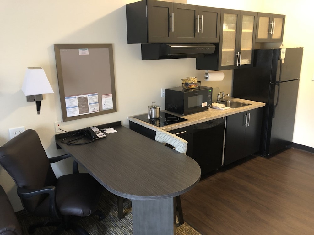 Candlewood Suites Greenville Nc 47/59
