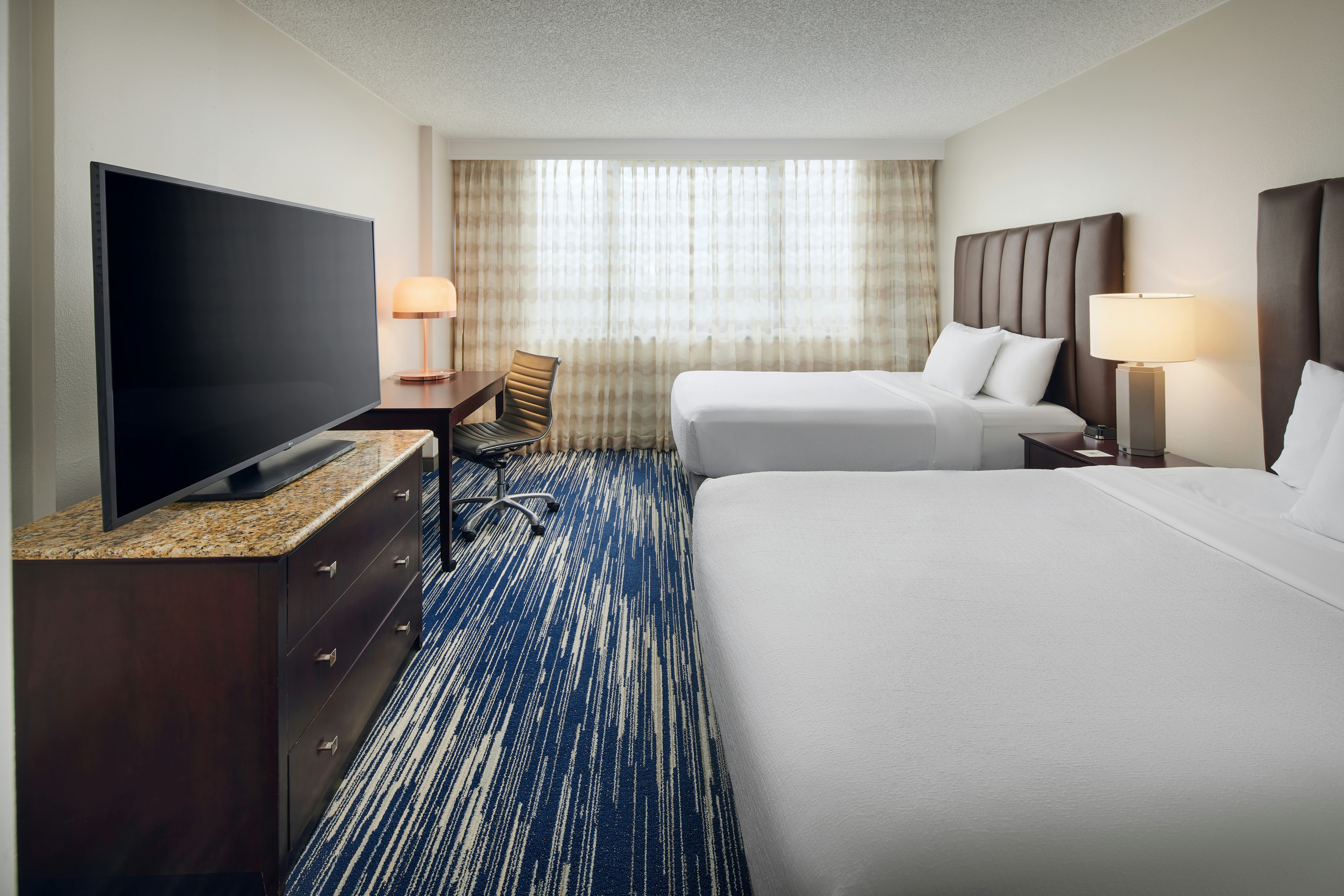 2 Rooms, Suite, 2 Queen Beds
