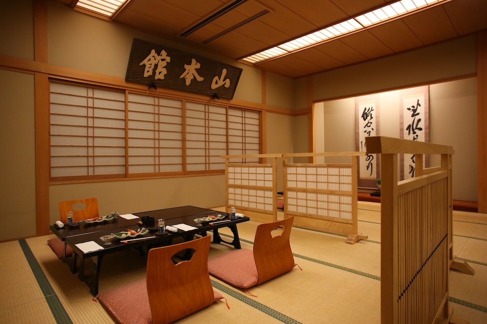 Shibu Onsen Ichinoyu Katei 34/36
