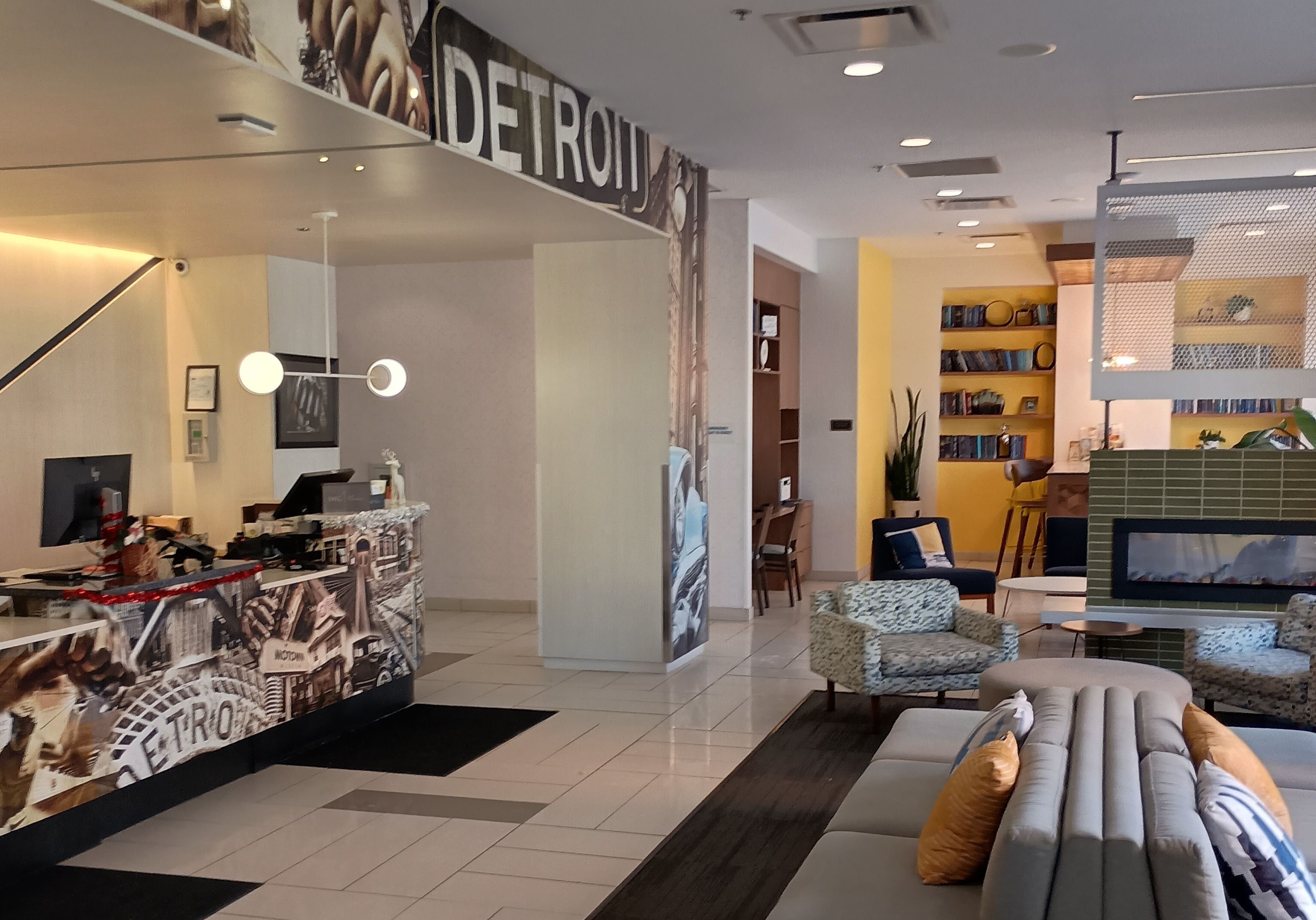 Hotel Indigo Detroit Downtown 50/71