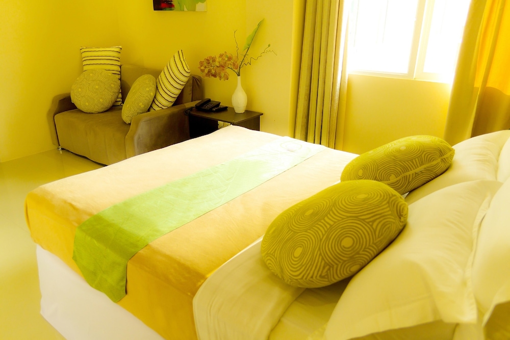 Canberry Hotel 34/49