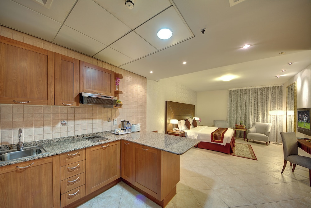 Al Manar Grand Hotel Apartment Bur Dubai 32/64