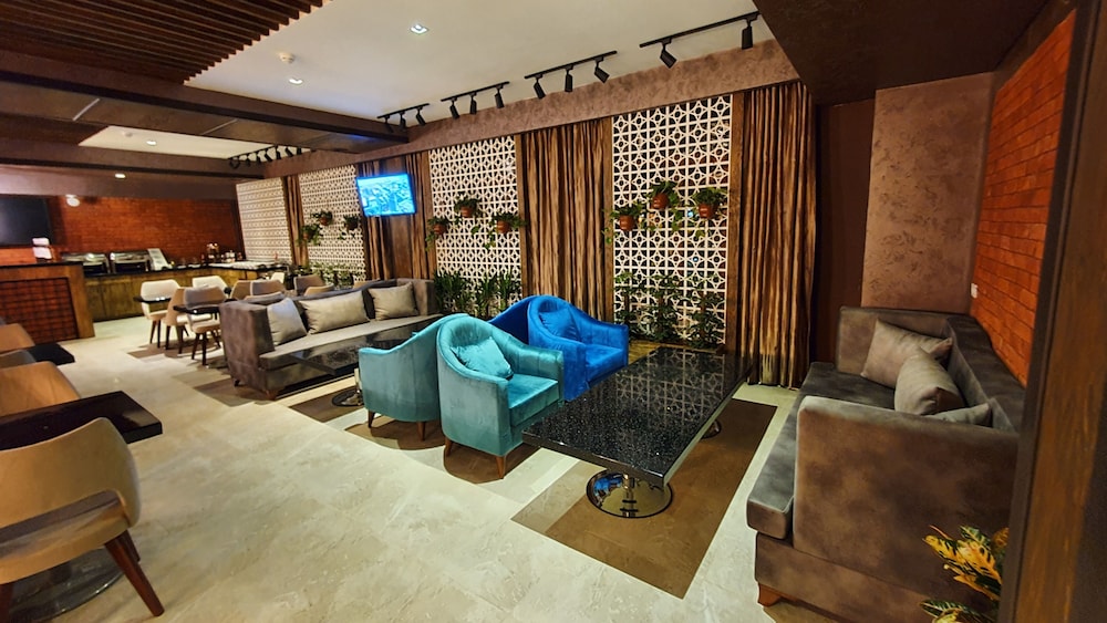 Parkway Inn Hotel Spa 51/62