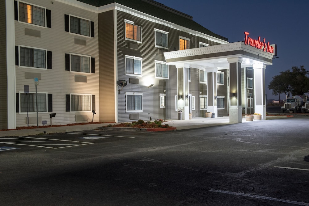 Quality Inn Carlin 53/58