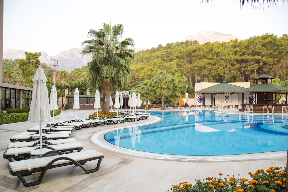 Eldar Resort Hotel 5/77