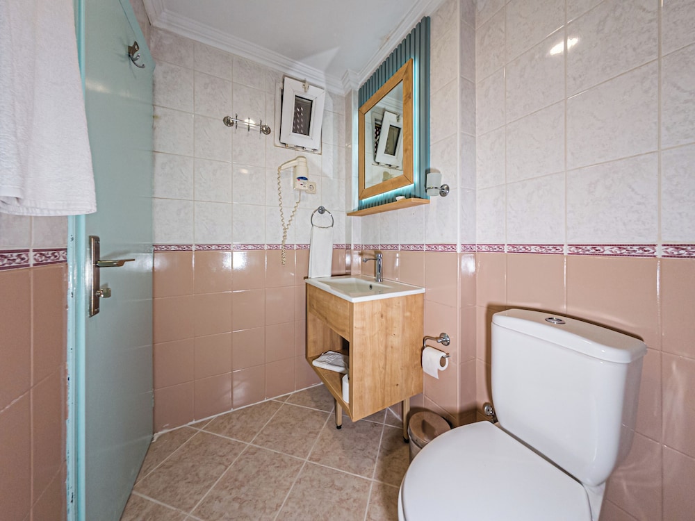 غرفة قياسية بسريرين منفصلين، Triana Hotel 9/9