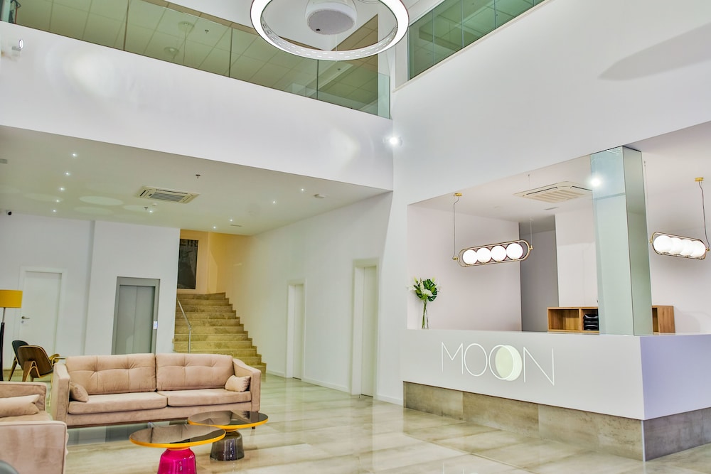 Moon Hotel Spa 5/50