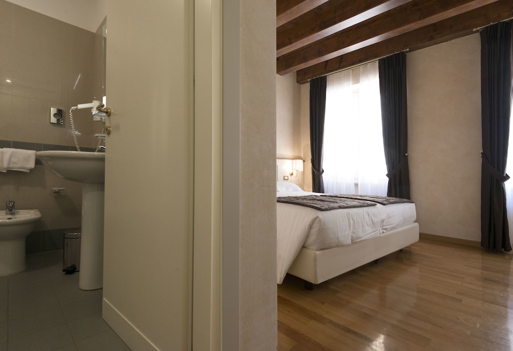 Albergo Mazzanti 15/60