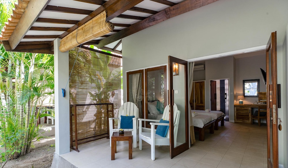 Bale Sampan Bungalows 42/64