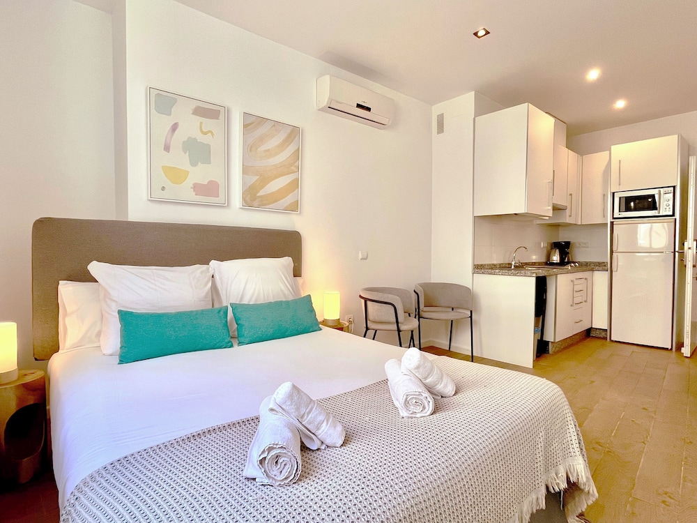 Feelathome Merced Apartments 19/61