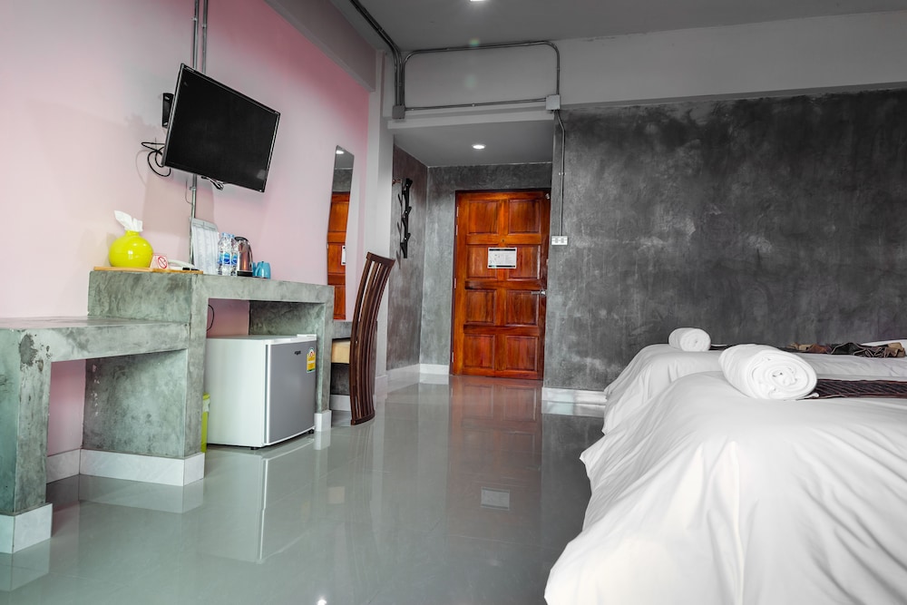 The Guest Hotel - Hostel 24/49
