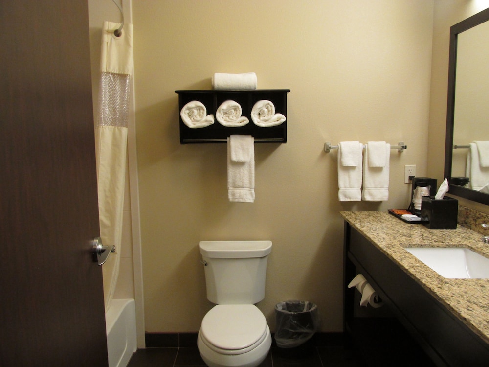 La Quinta Inn Suites By Wyndham Sioux Falls 20/55