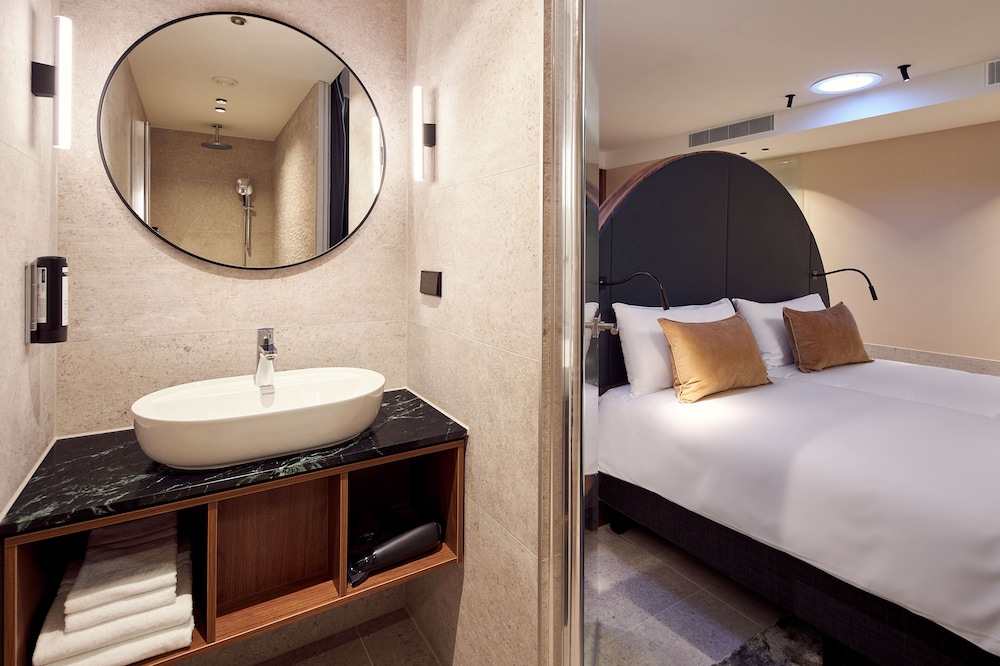 Met Hotel Amsterdam 32/43