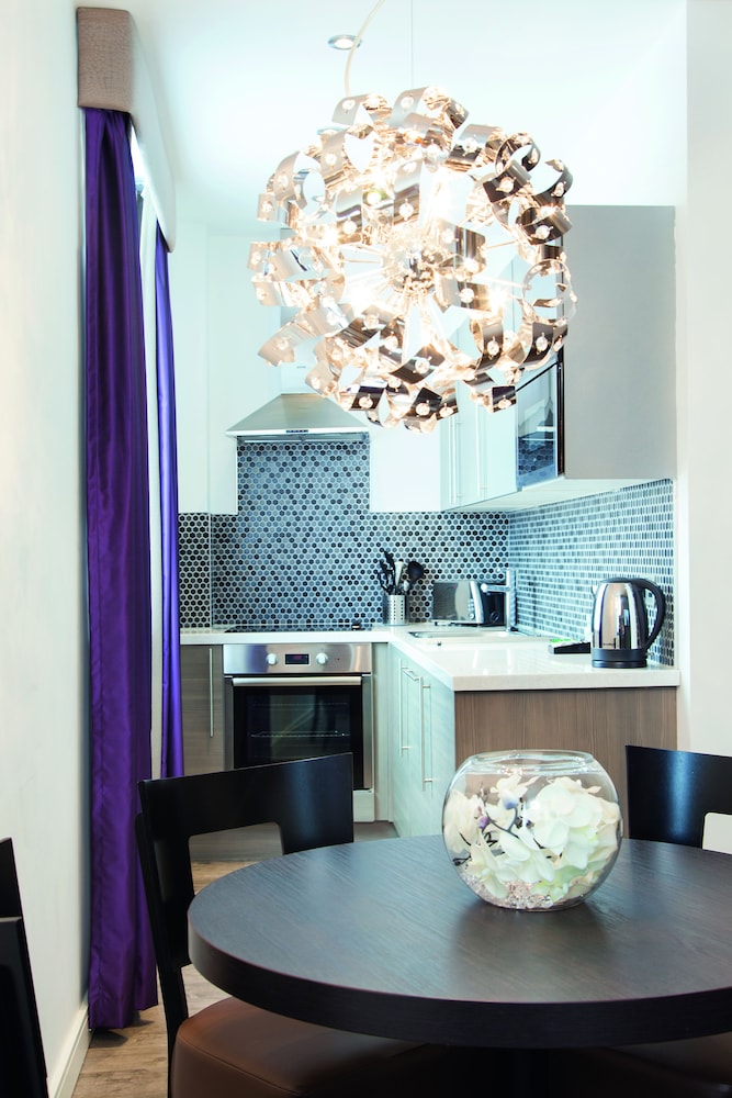 Epic Apart Hotel - Seel Street 56/64
