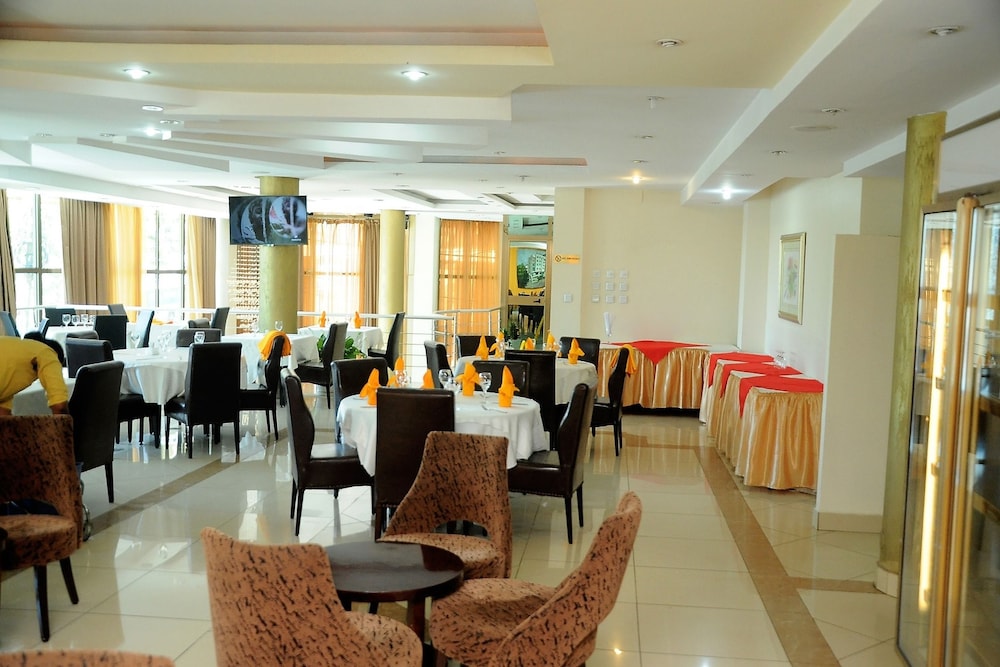 Zola International Hotel 33/50