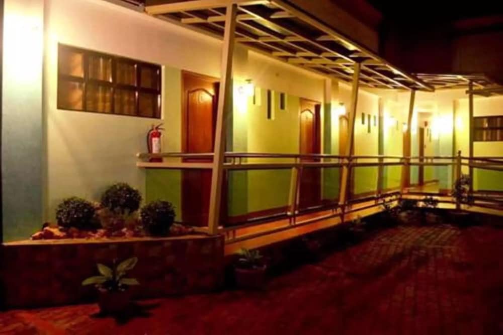 Julieta's Pension House 3/26