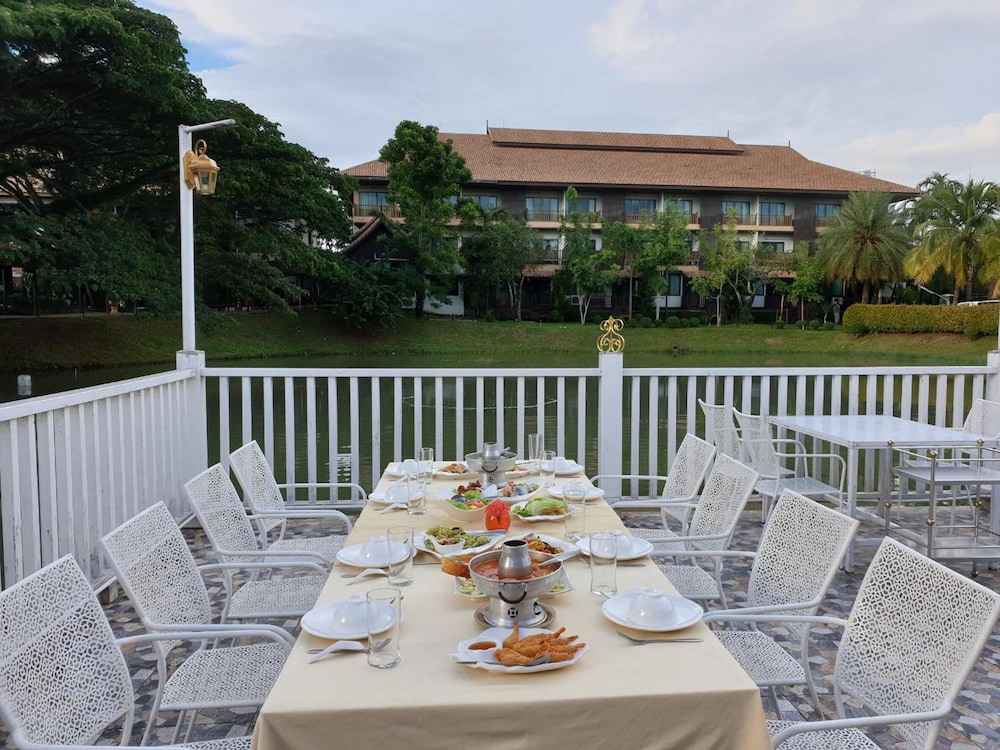 Kong Garden View Resort 45/63