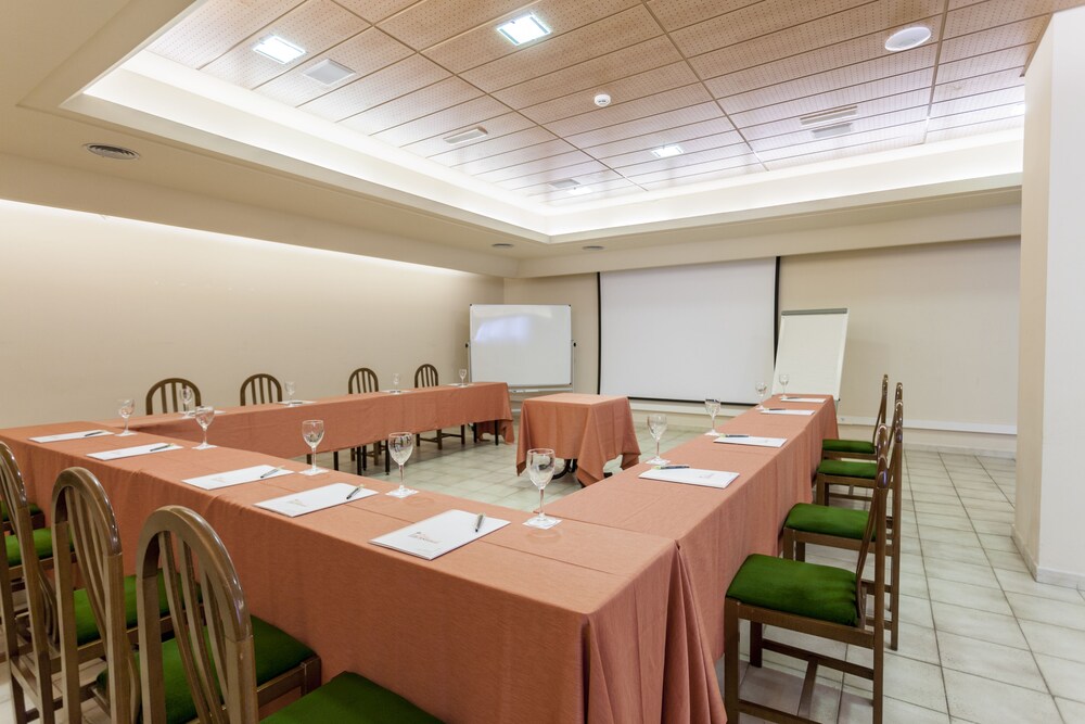 Hospedium Hotel Los Lanceros 53/64