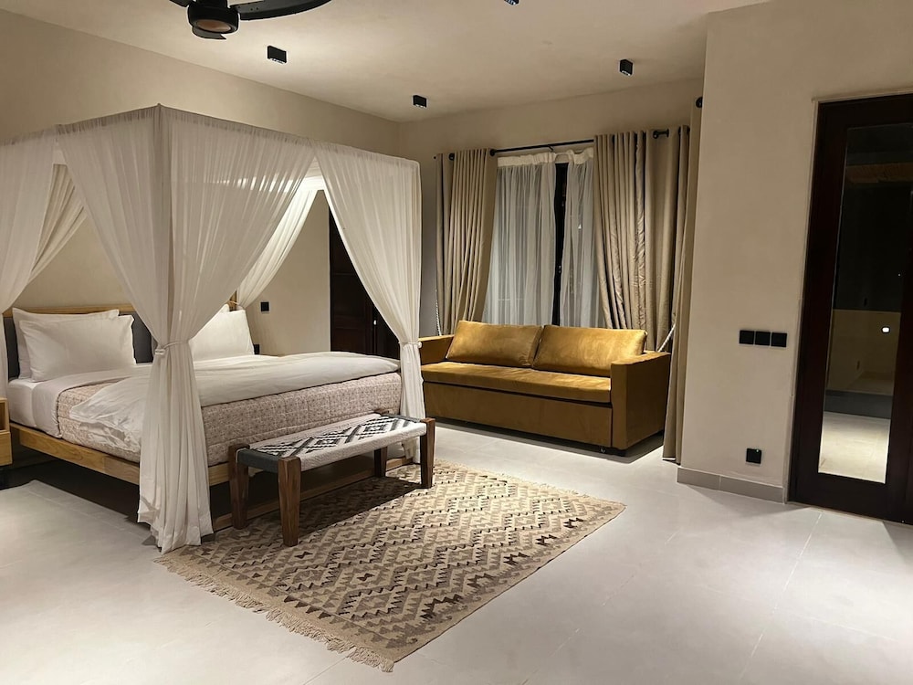 KHOJ Resorts Allana 24/66