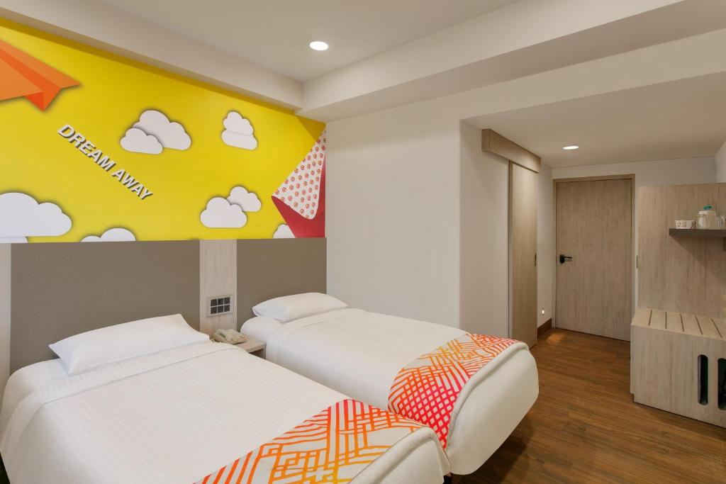 Luxe Single Room