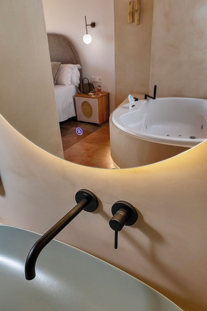 Porto Cristo Hotel 48/48
