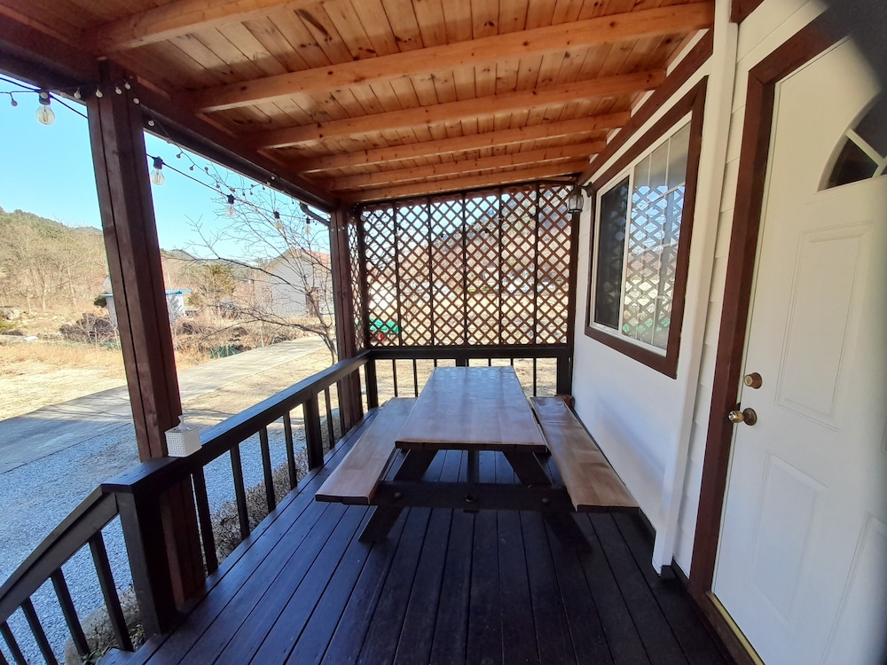 Izmir Pension 24/40