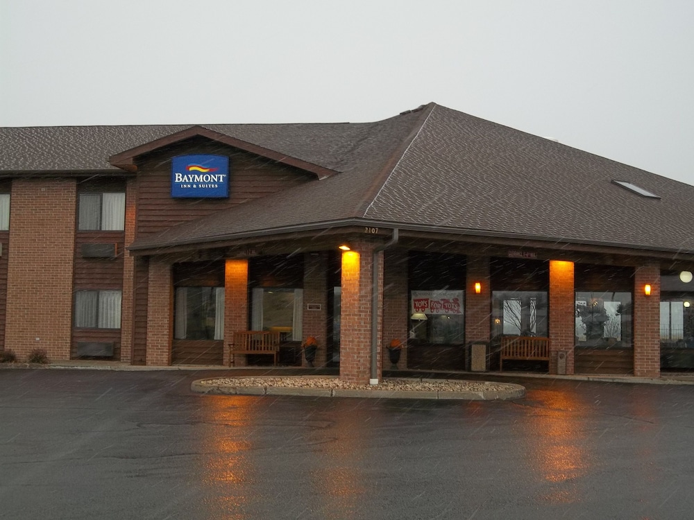 Baymont By Wyndham Marshfield 1/29
