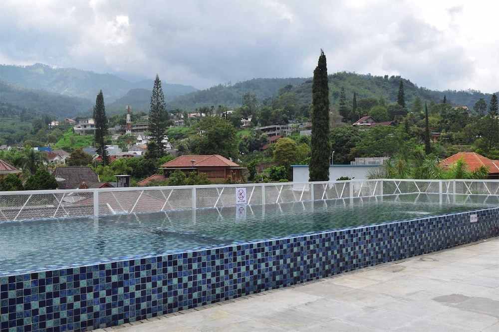 Horison Trunojoyo Batu Malang 39/45