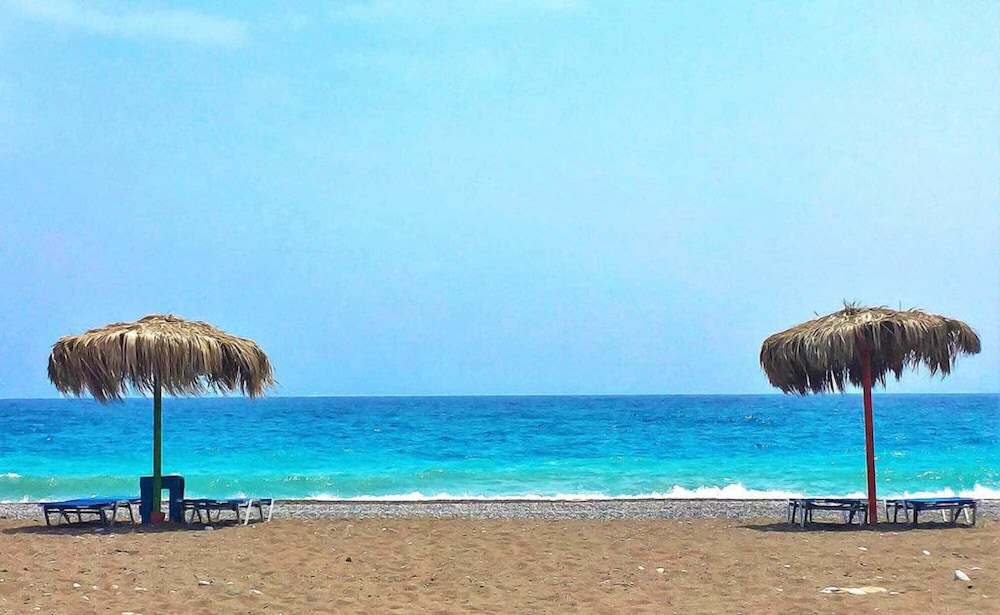 Mojito Beach Rooms 47/52