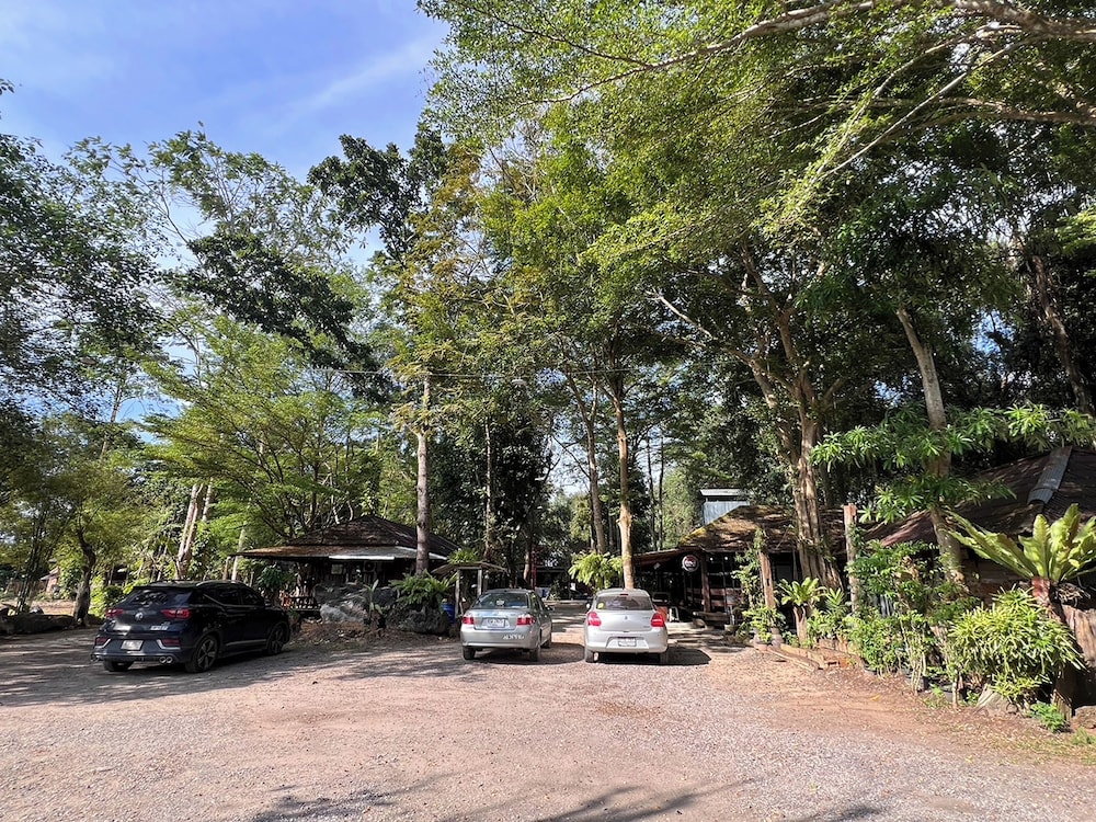Pang Mai Resort 36/50