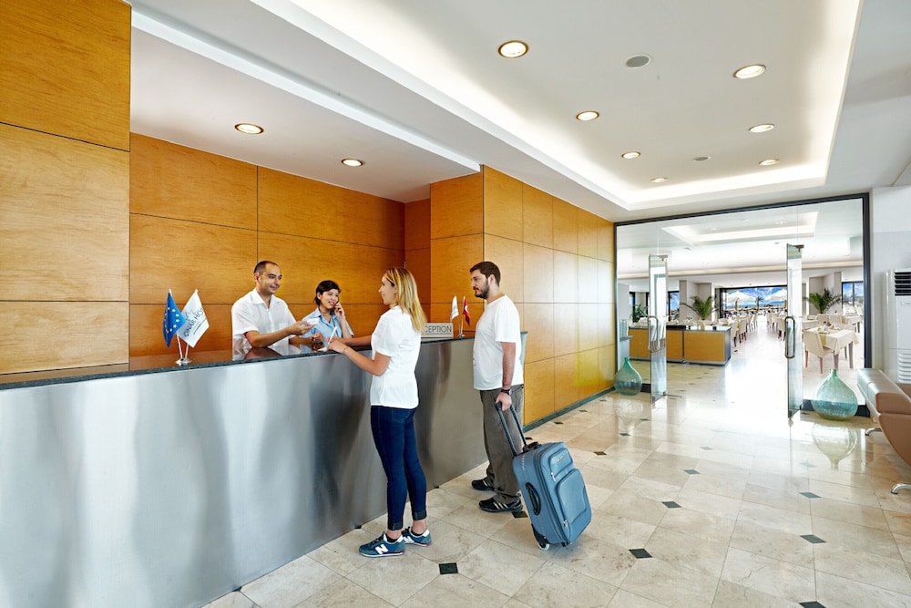 Ayvalik Inar Hotel 32/44