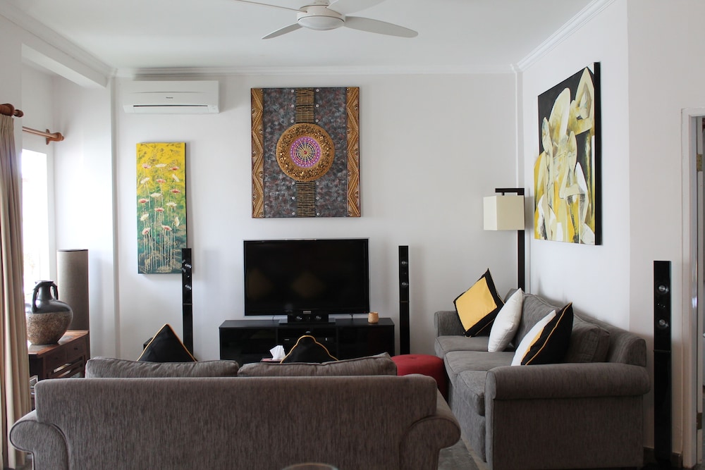 BALI COURT HOTEL AND APARTMENT 19/39