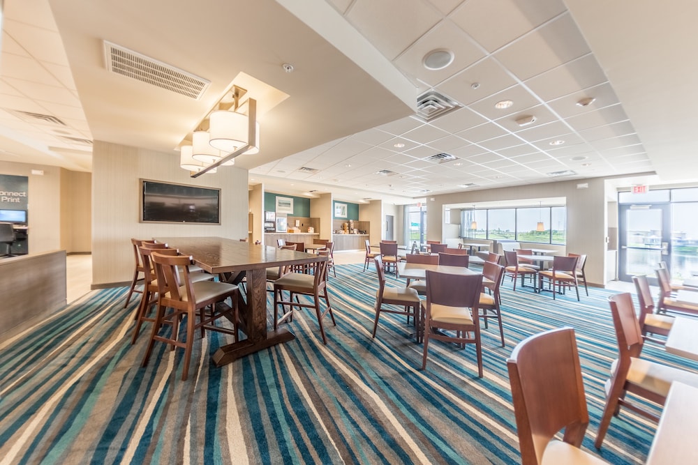Fairfield Inn Suites By Marriott Des Moines Altoona 27/29